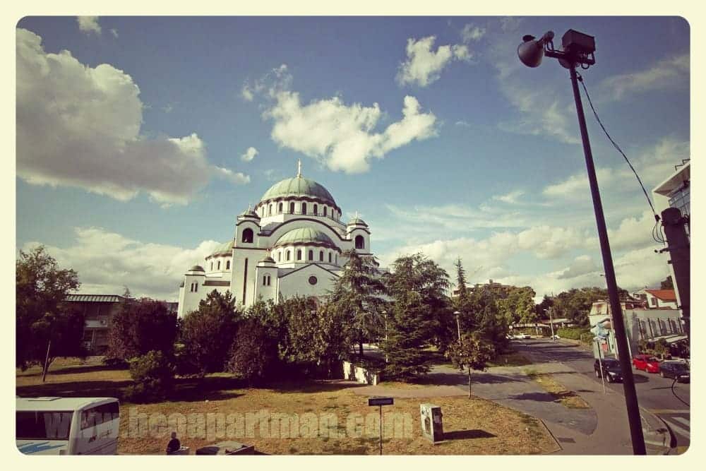 amazing view st sava cathedral Belgrade