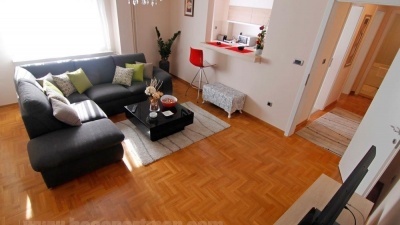IDEA apartment Belgrade, living room