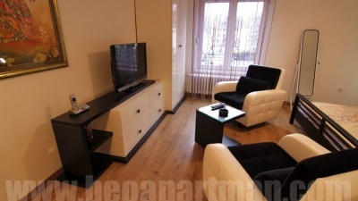 LINA apartment Belgrade center studio with garage
